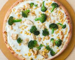 Chicken Alfredo Pizza