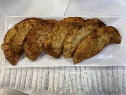 Fried Pork Dumpling (군만두)