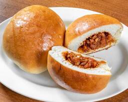 Hong Kong Style Roast Pork Bun 港式叉燒包