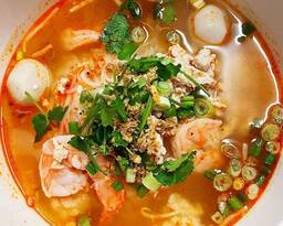 Tom Yum Noodle