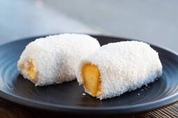 椰絲芒果卷 Coconut and Mango Rolls