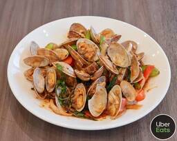 Spicy Clam With Chili Paste