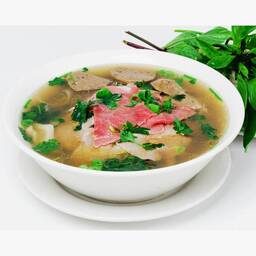 Beef Combo Rice Noodle Soup (TNGRS+BV)