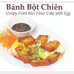 Crispy Fried Rice Flour Cake with Egg (Bánh Bột Chiên)