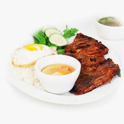 Charbroiled Pork Chop & Sunnyside Egg (Com Suon Op La)