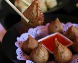 Fried Fish Ball with Roe