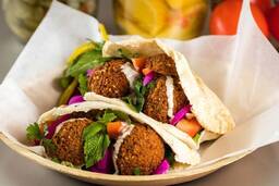 Falafel Pita Wrap (Vegan)