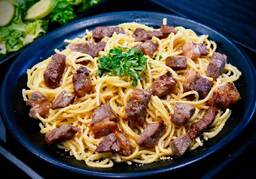 Steak Garlic Noodles