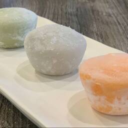 2 Pcs Macha Mochi Ice Cream