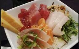 Chirashi (10 pcs)