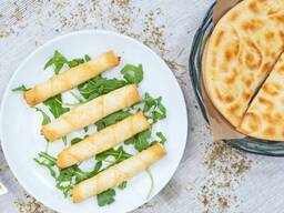Cheese Rolls (4 Pieces)