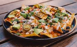 Grilled Chicken Nachos